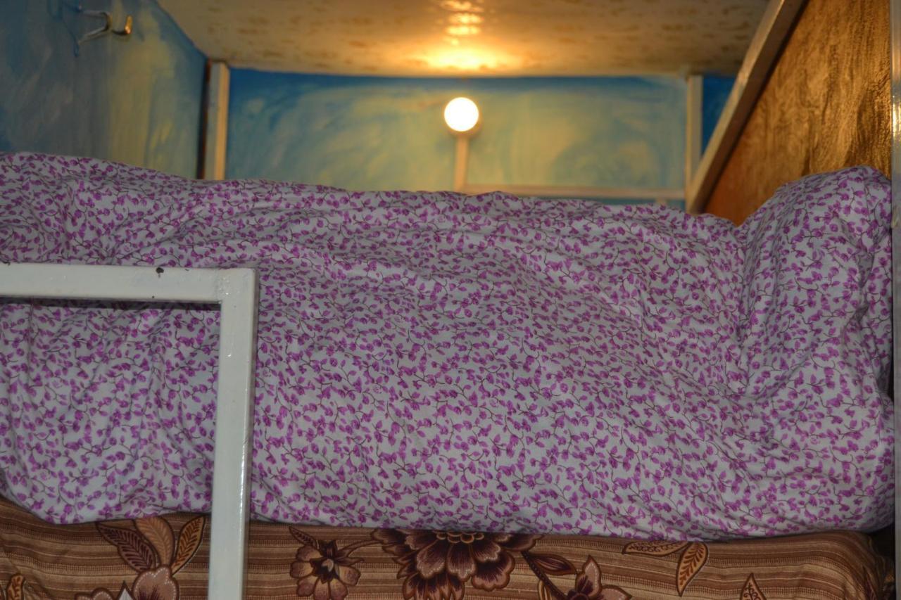 Fireflies Hostel 카트만두 외부 사진