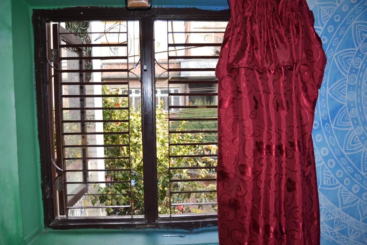 Fireflies Hostel 카트만두 외부 사진