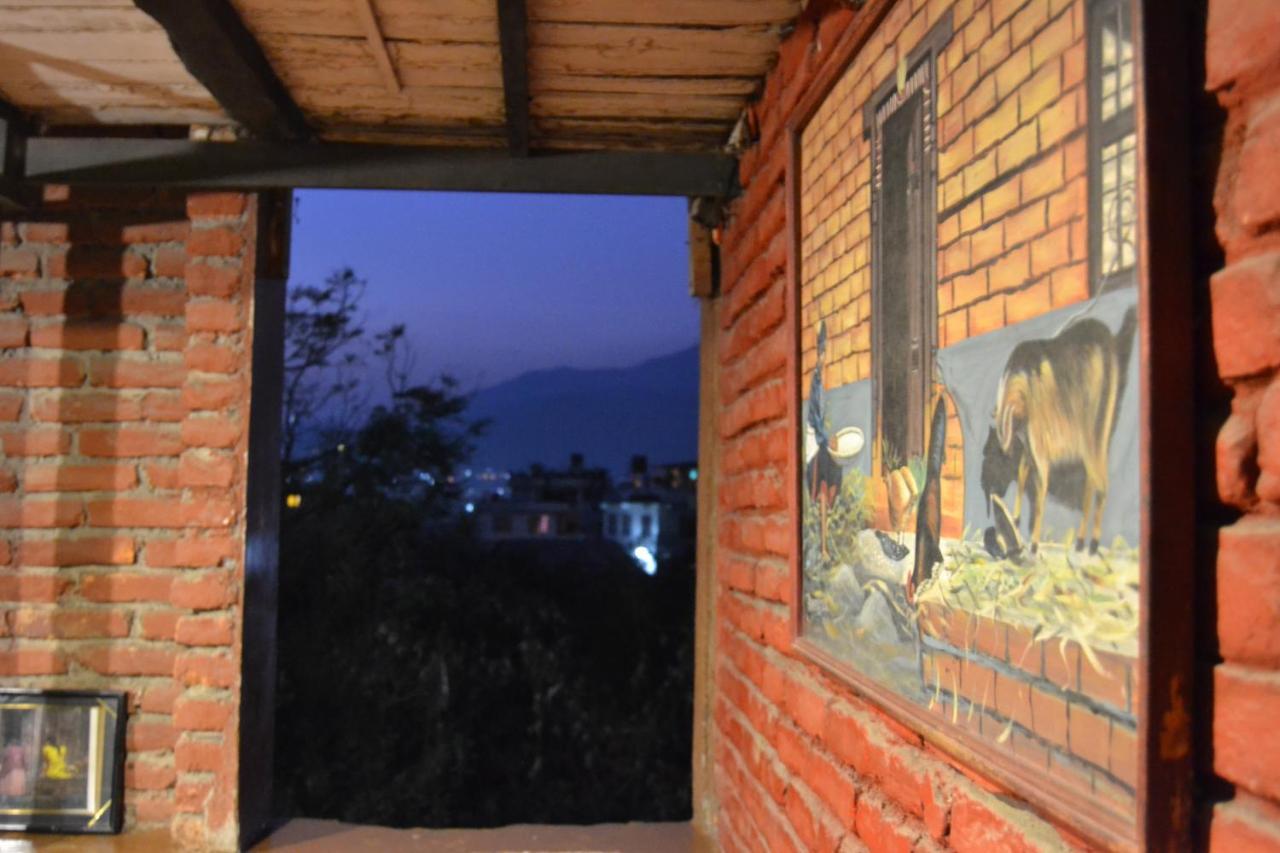 Fireflies Hostel 카트만두 외부 사진