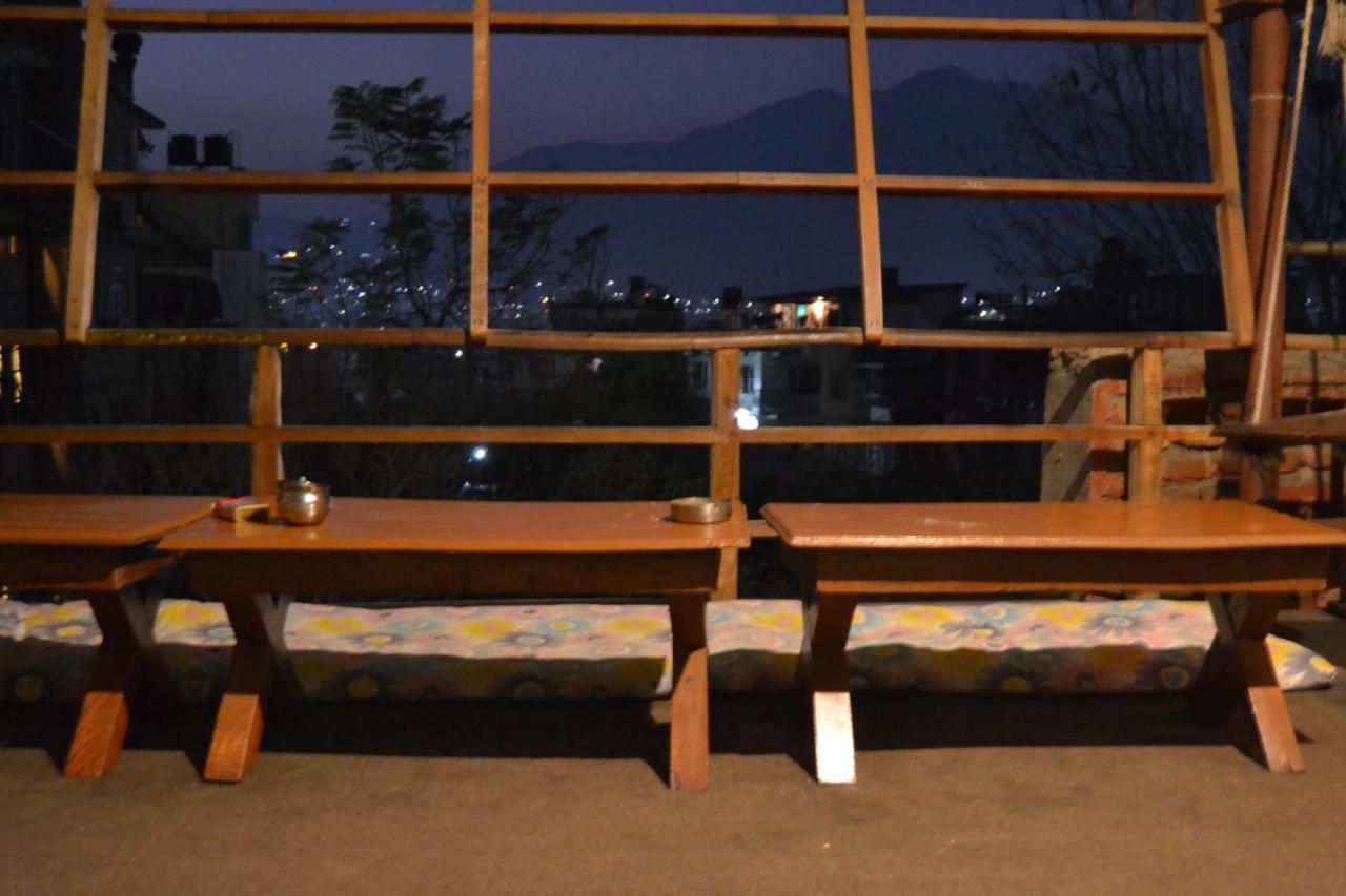 Fireflies Hostel 카트만두 외부 사진
